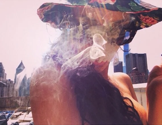 Rihanna's smoking photo that was deleted