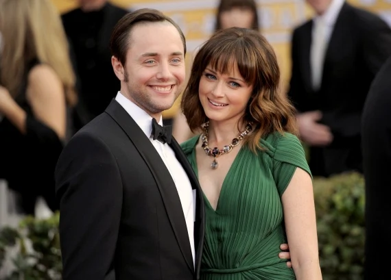 Rory Gilmore Got Married!