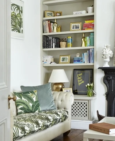 Of course Andrea Horan’s home is a taste of the tropics