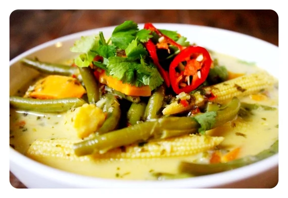 Little Green Spoon’s Gluten-Free Thai Green Curry