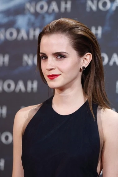 Emma Watson Talks About Feeling Like An “Imposter” Emma Watson Talks About Feeling Like An “Imposter”