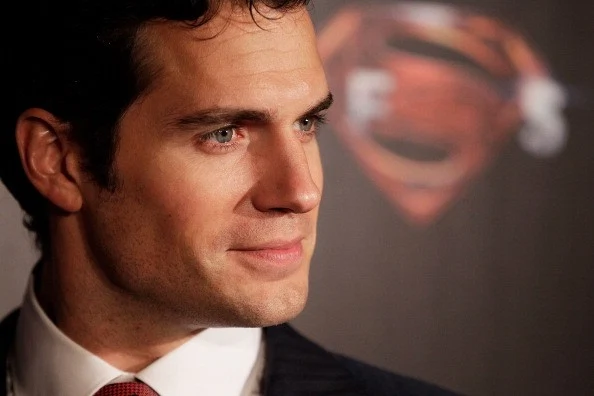 5 Reasons To Fall In Love/Lust With Henry Cavill 5 Reasons To Fall In Love/Lust With Henry Cavill