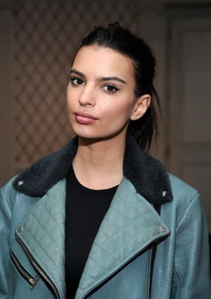 Gallery: 37 Reasons To Style Crush On Emily Ratajkowski