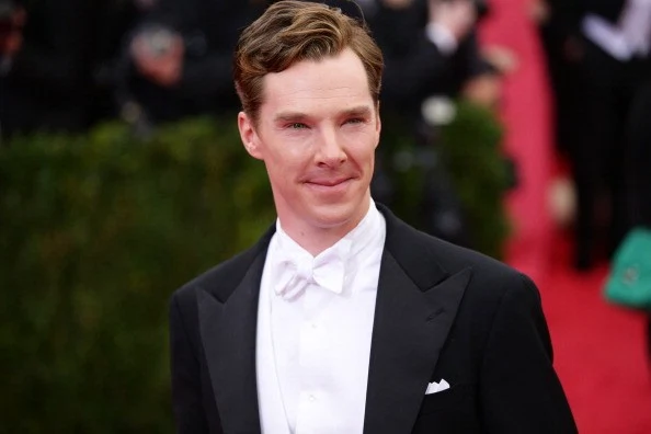 Benedict Cumberbatch’s Fans Lead To Increased Security For Play