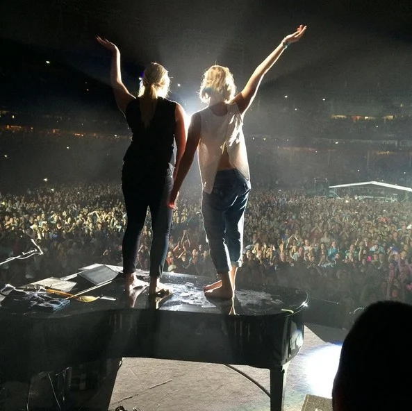 Watch: More Proof That JLaw & Amy Schumer Have The Best Friendship Ever