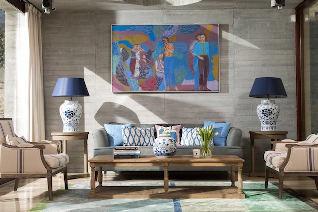 Peek Inside a Glamorous Georgian Family Home