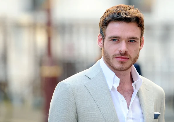 LONDON, ENGLAND - JUNE 03:  Richard Madden attends the Royal Academy of Arts Summer Exhibition on June 3, 2015 in London, England.  (Photo by Stuart C. Wilson/Getty Images)