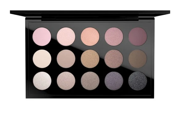 MAC 15-Piece Palette, €75
