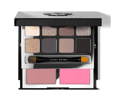 Ho Ho Ho: Bobbi Brown’s Christmas Collection Is SO Good Ho Ho Ho: Bobbi Brown’s Christmas Collection Is SO Good