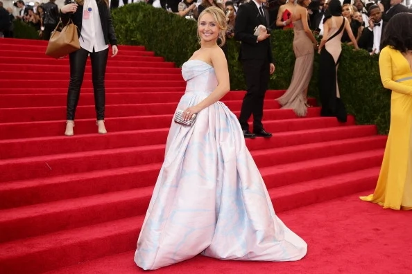  Hayden Panettiere has also spoken openly about her experiences with postnatal depression. 