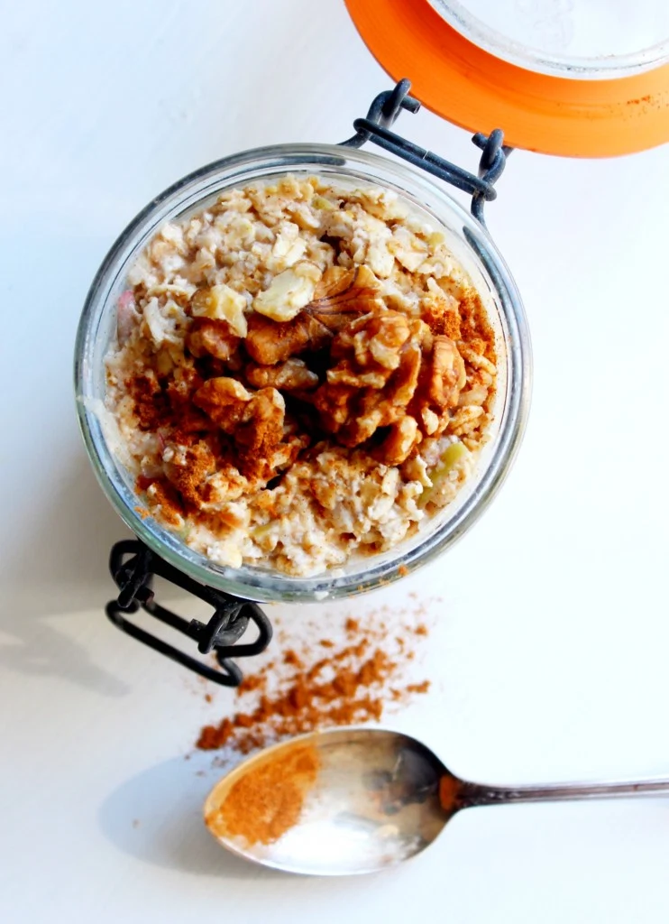 Little Green Spoon’s Apple And Cinnamon Overnight Oats