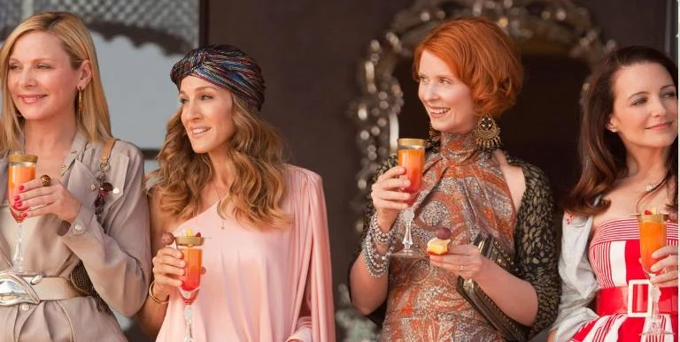 Sex-and-the-city-movie-2-Samantha-Carrie-Miranda-Charlotte