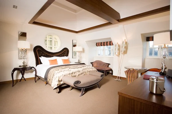 WIN A Night For 2 With Afternoon Tea At Dublin’s Dylan Hotel