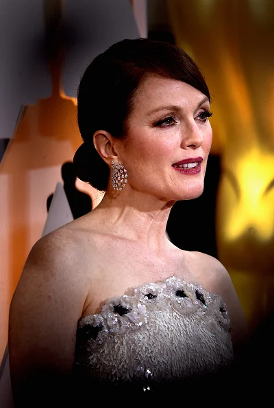 Julianne Moore: 25 Best Red Carpet Moments Julianne Moore: 25 Best Red Carpet Moments