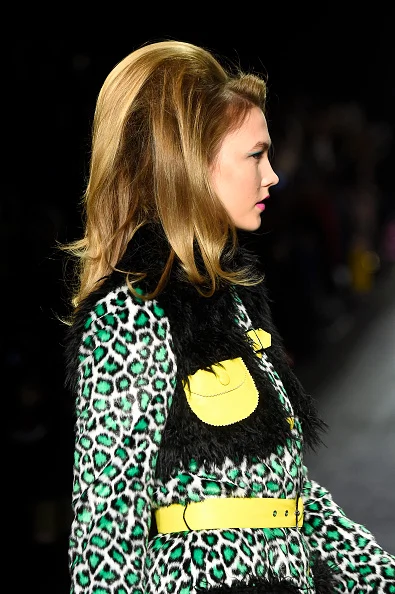 NEW YORK, NY - FEBRUARY 15: Model Karlie Kloss walks the runway wearing Jeremy Scott Fall 2016 during New York Fashion Week: The Shows at The Arc, Skylight at Moynihan Station on February 15, 2016 in New York City. (Photo by Frazer Harrison/Getty Images for NYFW: The Shows)