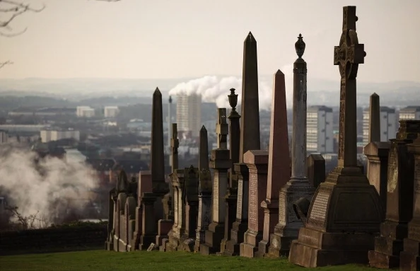 GLASGOW, SCOTLAND - FEBRUARY 08: A general view of the Glasgow Necropolis on February 8, 2012 in Glasgow, Scotland. Glasgow Necropolis is a Victorian Cemetery situated on a hill next to Glasgow Cathedral. The cemetery was based on the Pere Lachaise in Paris and it is estimated that around 50,000 burials have taken place there, with around 3500 tombs. (Photo by Jeff J Mitchell/Getty Images)
