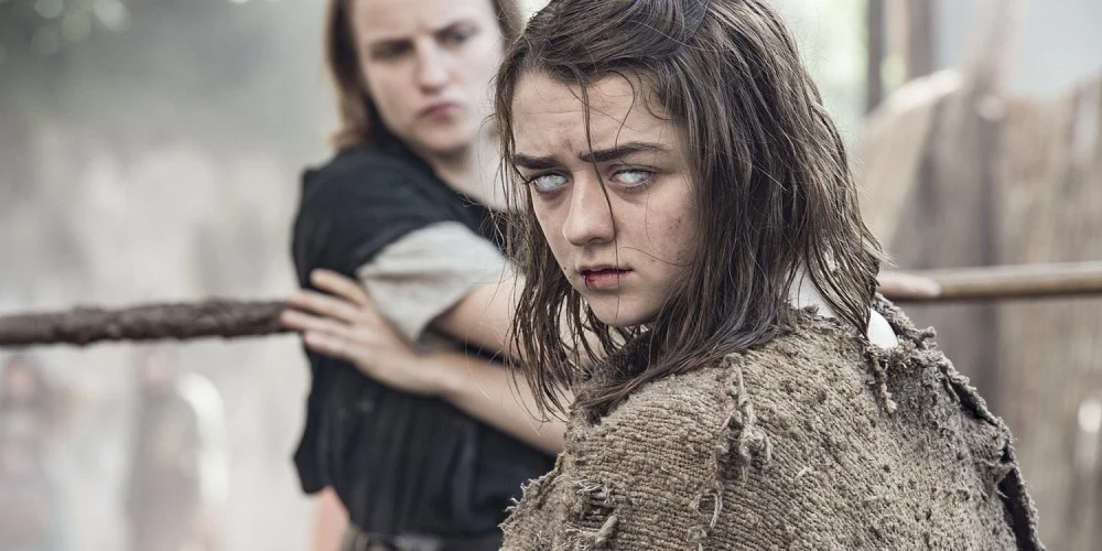 Maisie-Williams-in-Game-of-Thrones-Season-6-Episode-1