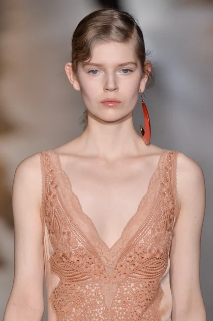 AW16C-SMcCartney-044-1