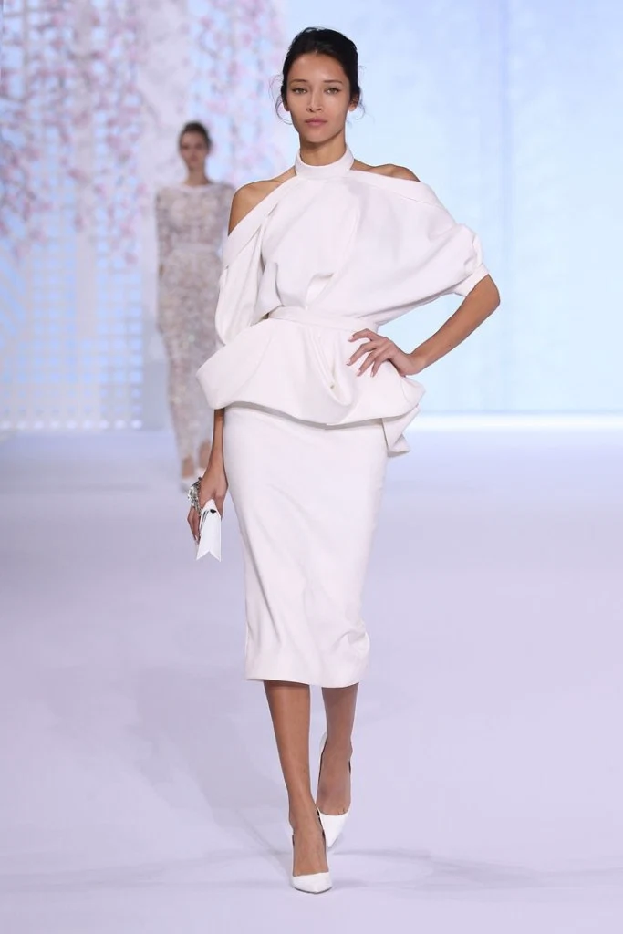 ralph-_-russo-ss16-look-04-thumb