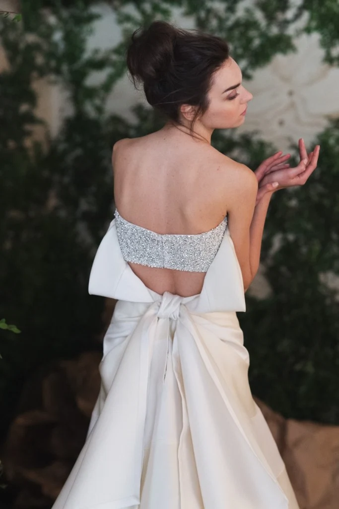 Bow Down: A Fresh Take On A Classic Detail