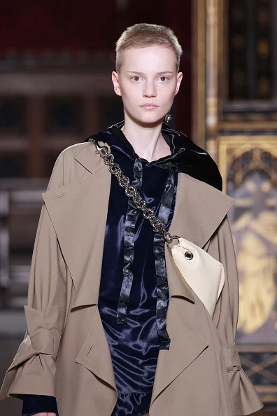 Sharon Wauchob - Runway - LFW September 2016