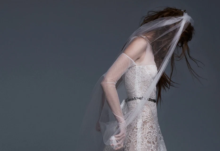 Vera Wang Reveals A Covetable Collection Of Fairytale Dresses For AW17 Vera Wang Reveals A Covetable Collection Of Fairytale Dresses For AW17