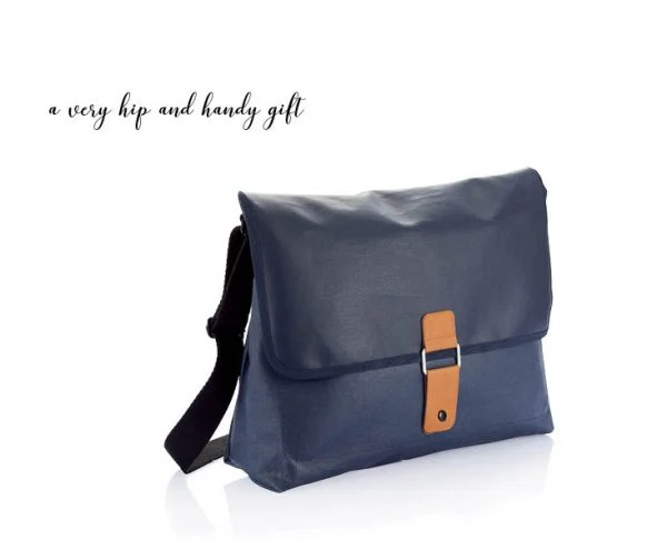 Designist messenger bag