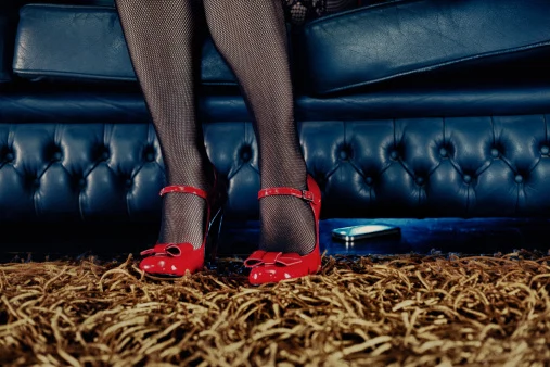 5 Pairs Of Tights To Keep You Warm (& Stylish) This Winter