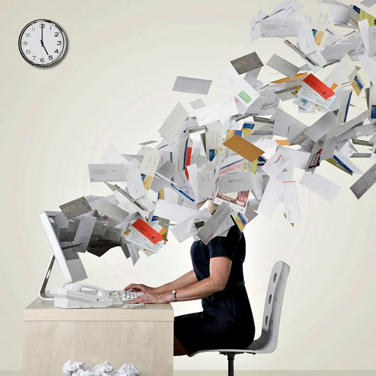 The Scientific Reasons We Suffer From Email Anxiety