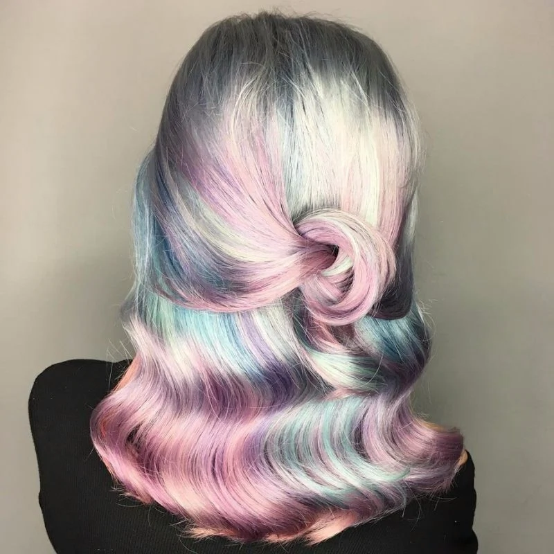 Summer Hair Trends: Pearlescent Hair Summer Hair Trends: Pearlescent Hair