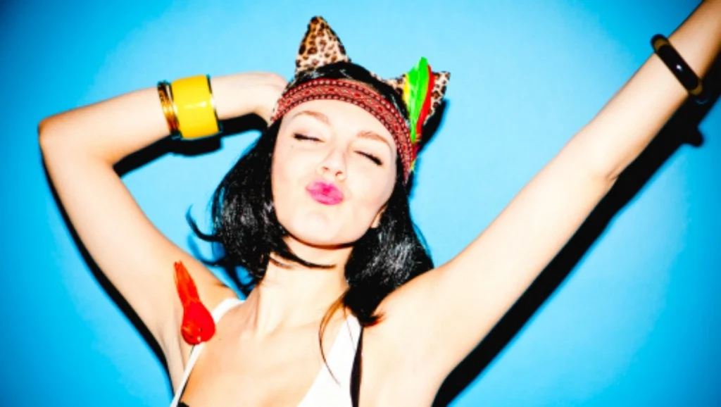 5 Ways We’ve Been Shaving Our Underarms Wrong This Whole Damn Time