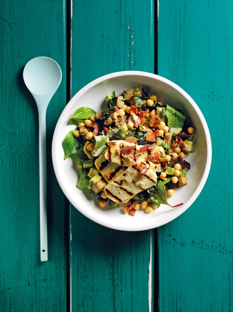 What to Make: Bacon, Halloumi & Chickpea Salad