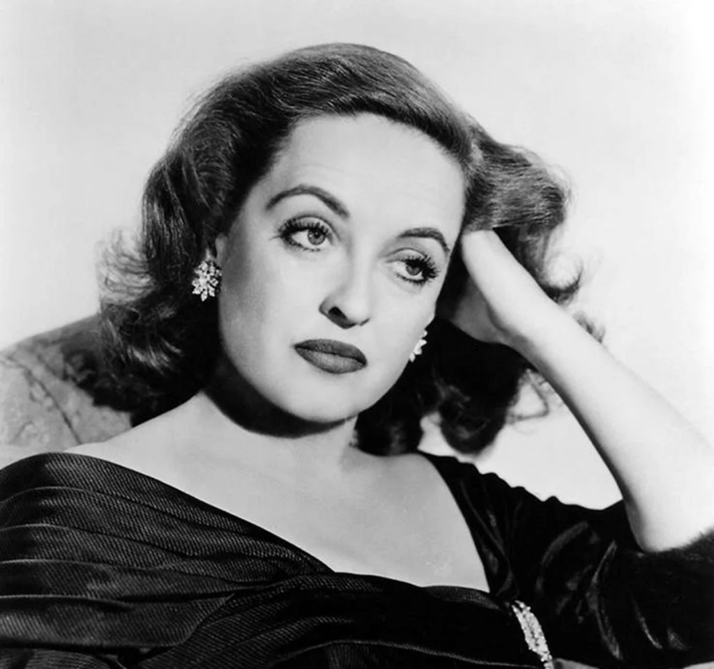 This Vintage Movie Night Is Your Saturday Night Out Sorted