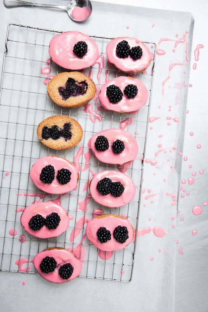 Your Sunday Sweet: Blackberry & Star Anise Friands