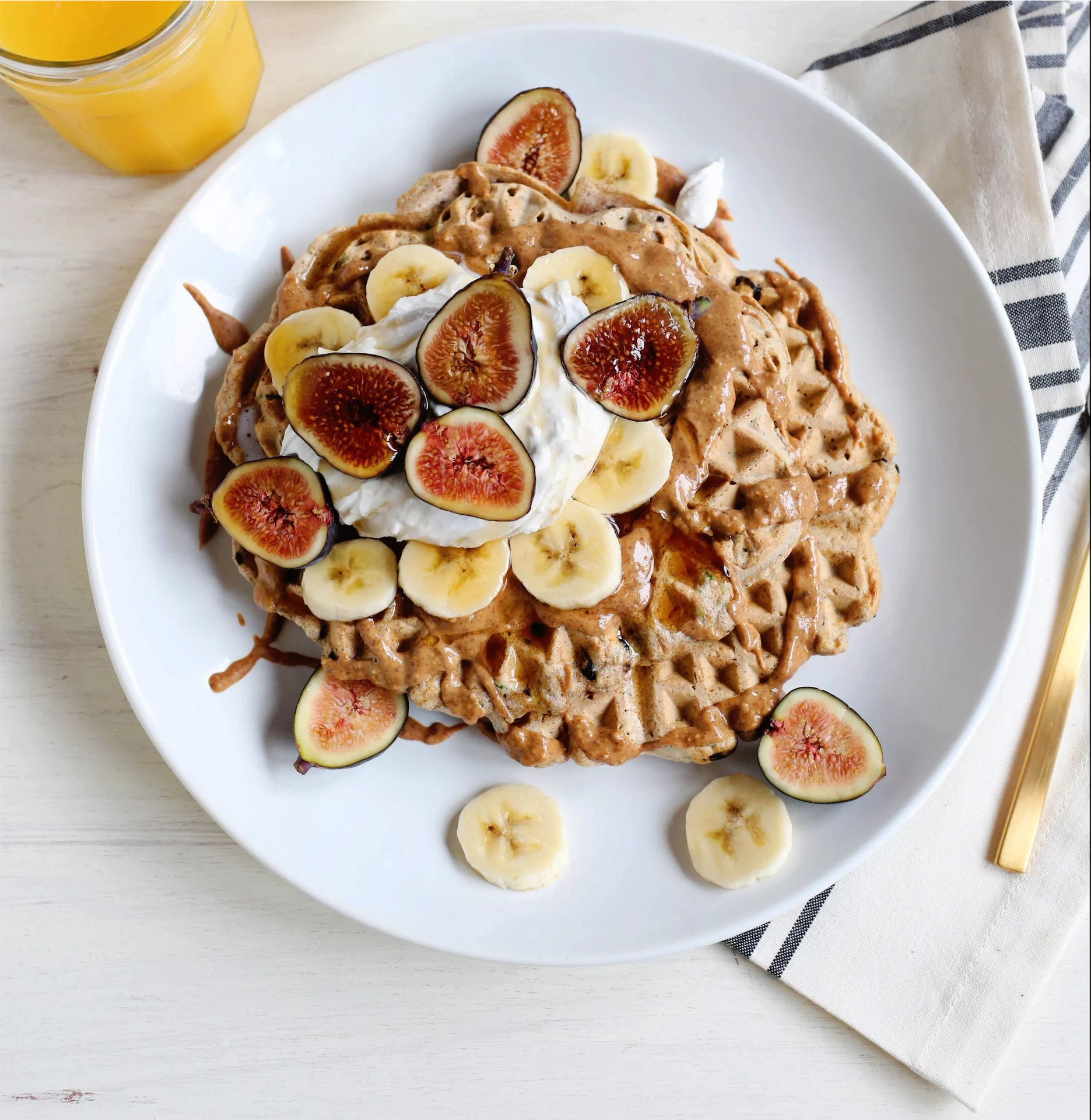 Brunch Is Served: Spelt Courgette Carob Waffles Brunch Is Served: Spelt Courgette Carob Waffles