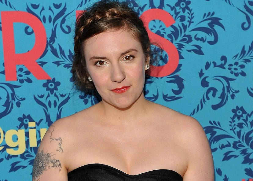 Lena Dunham Reveals She Had A Hysterectomy Because Of Endometriosis Lena Dunham Reveals She Had A Hysterectomy Because Of Endometriosis