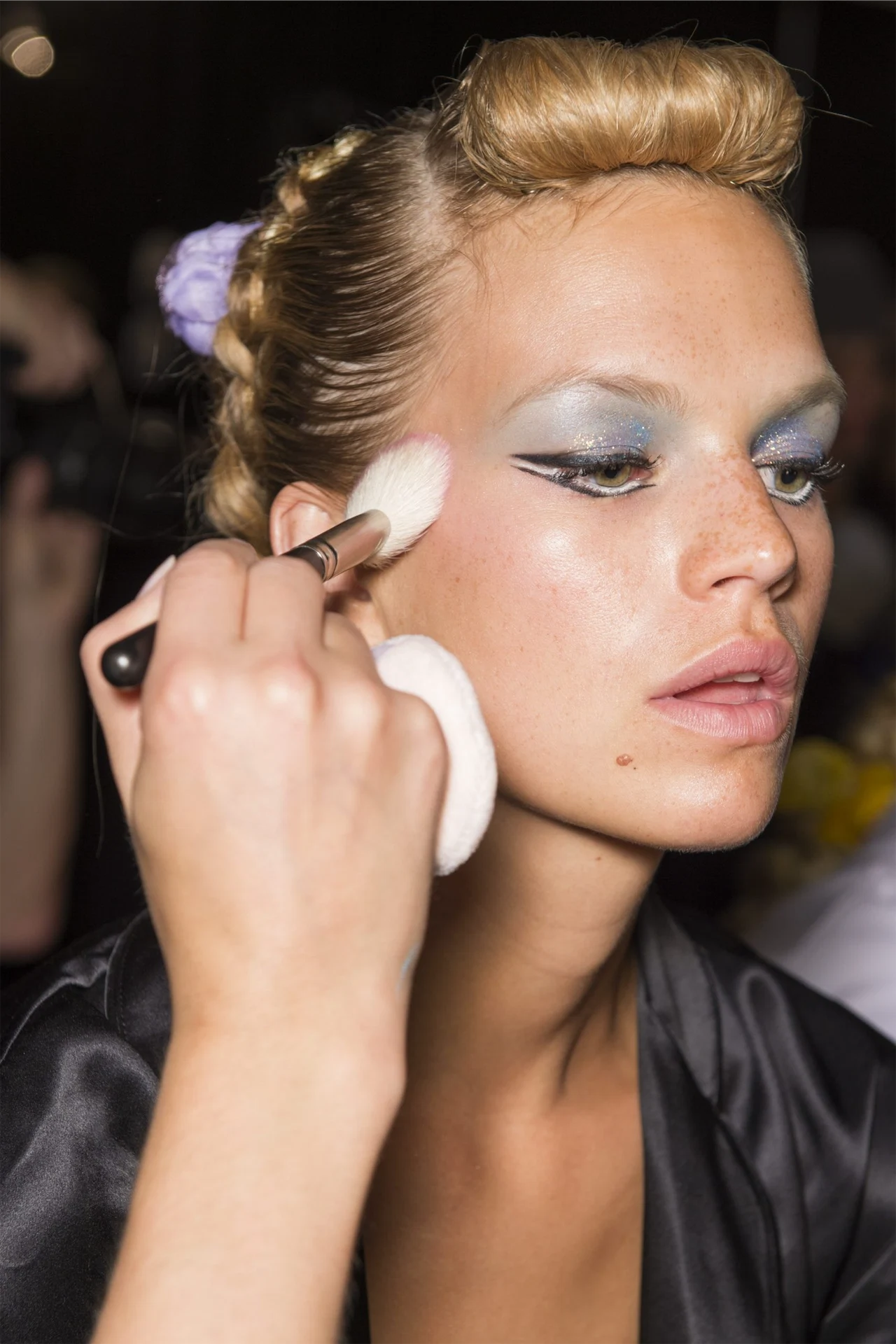 Spring/summer 2018 eye trends: statement eyeshadow Spring/summer 2018 eye trends: statement eyeshadow