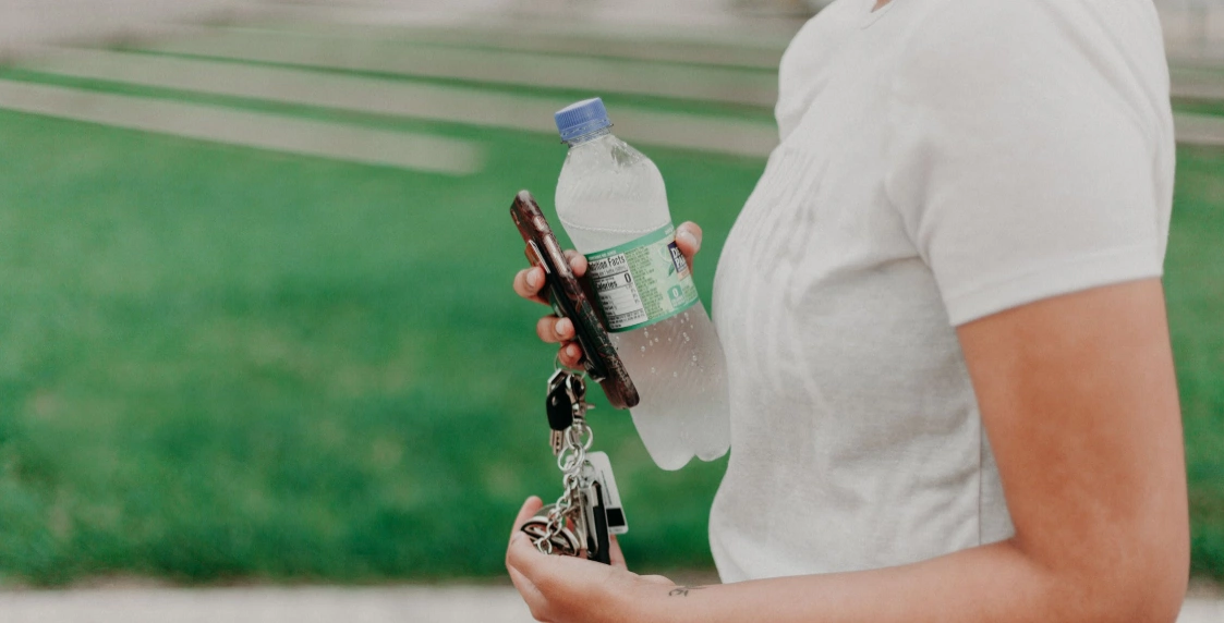 New research finds 90% of bottled water contains micro-plastics