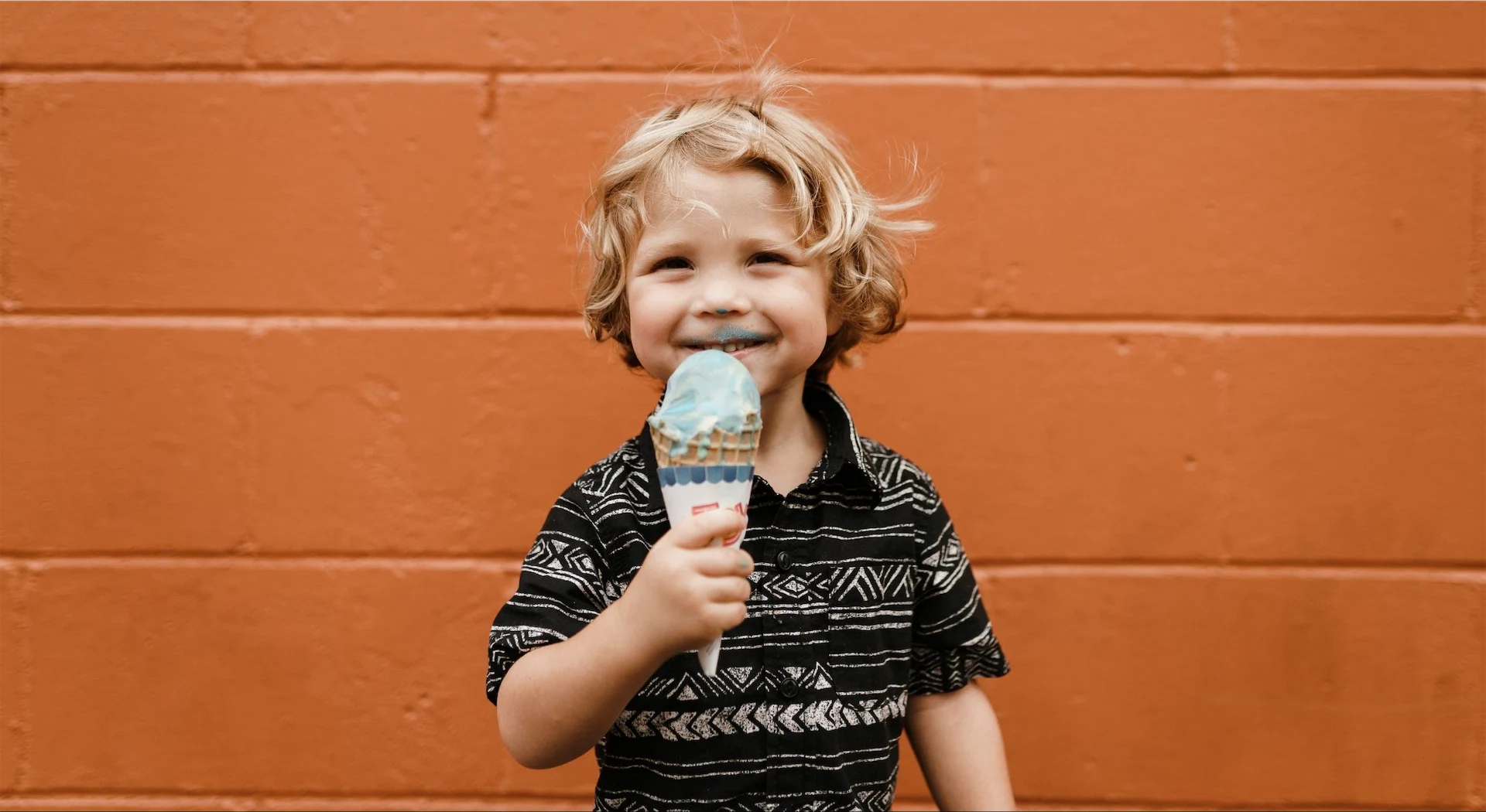 Raise your hand if you’re a millennial and obsessed with your niblings Raise your hand if you’re a millennial and obsessed with your niblings