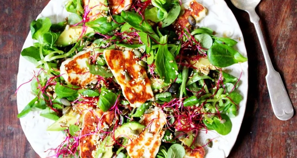 Halloumi, Avocado & Lime Salad