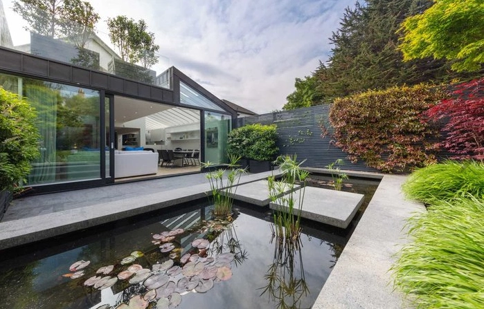 Three dream houses to buy if you love contemporary design