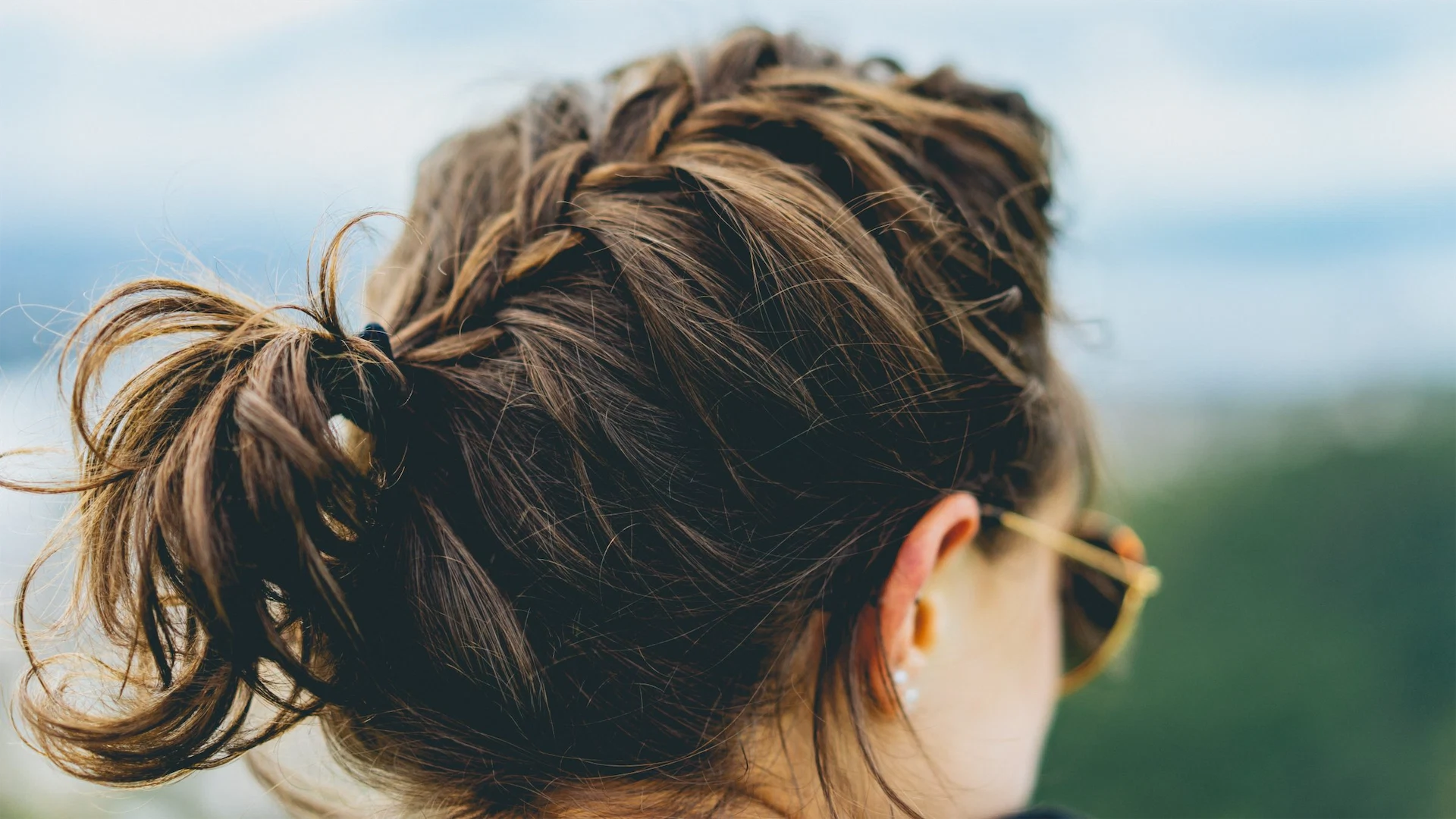 More young women are experiencing hair loss and here’s why