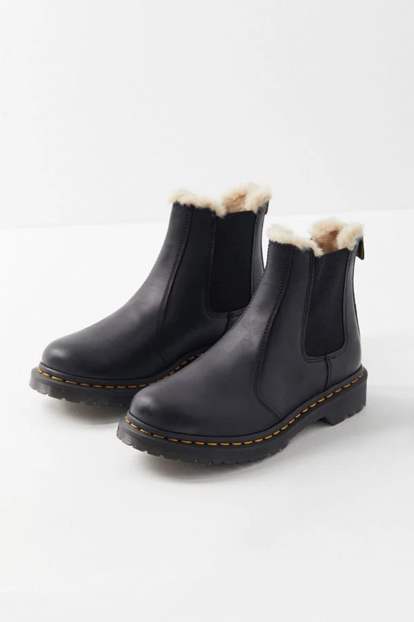 Dr. Martens 2976 Leonore Wyoming boot, €129.89 at urbanoutfitters.com