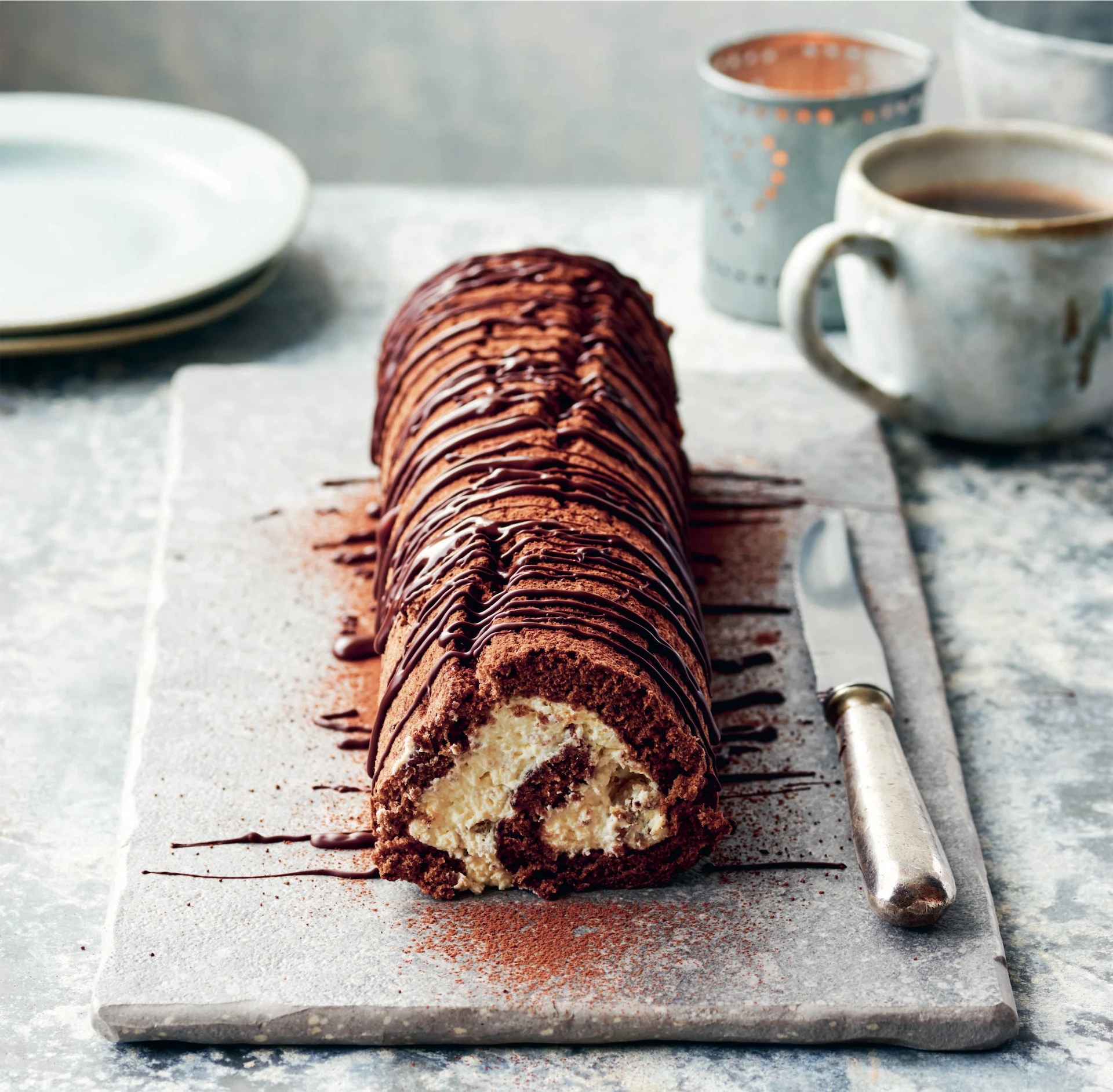 Add this chocolate roll to your Christmas baking list