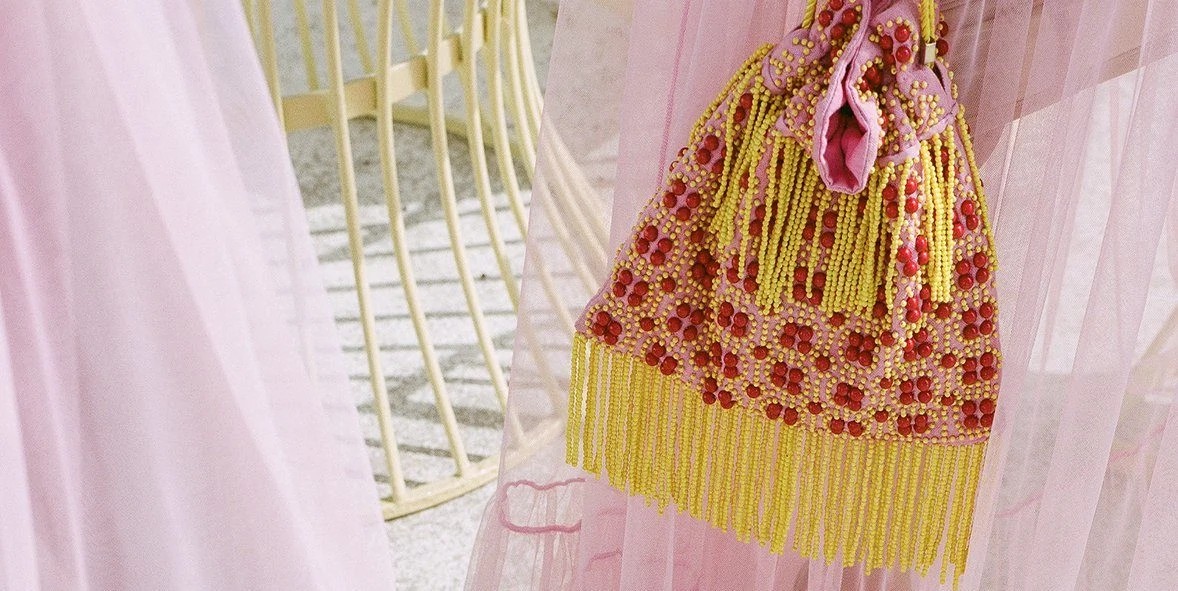 A pouch bag is this year’s perfect party piece A pouch bag is this year’s perfect party piece