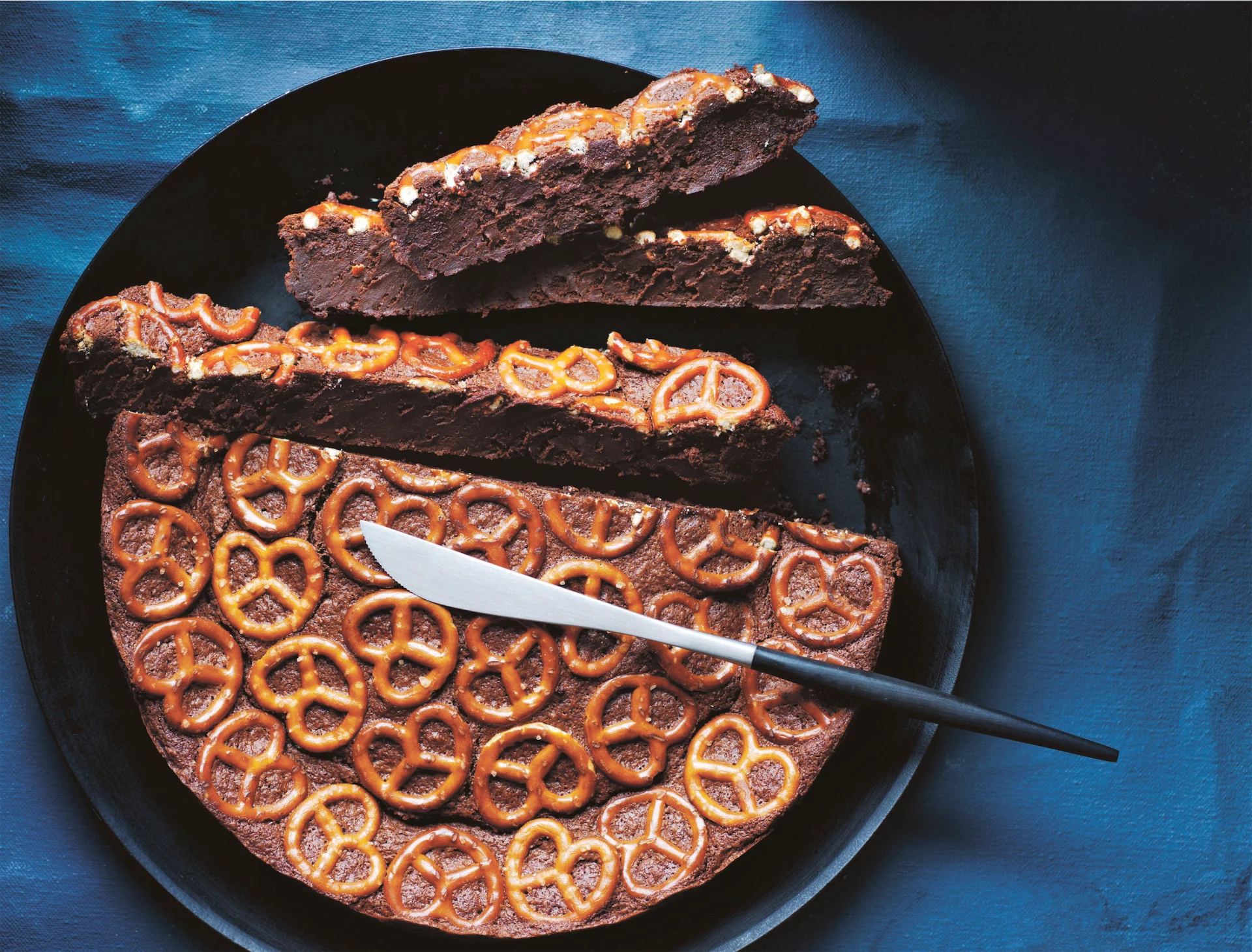 What to bake this weekend: Dense and delicious dark chocolate pretzel cake