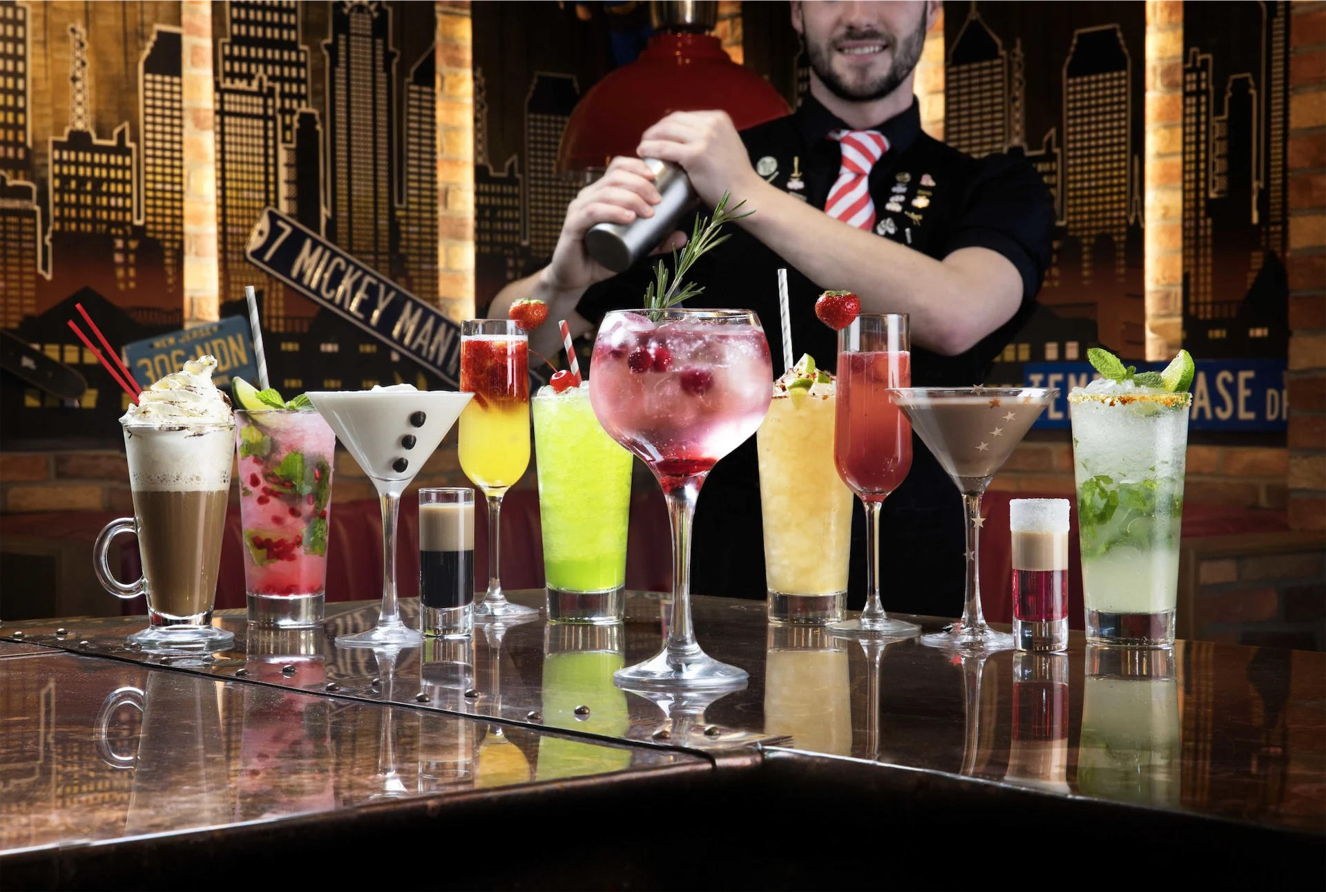 Win a €200 voucher for TGI Friday’s to enjoy their 12 cocktails of Christmas