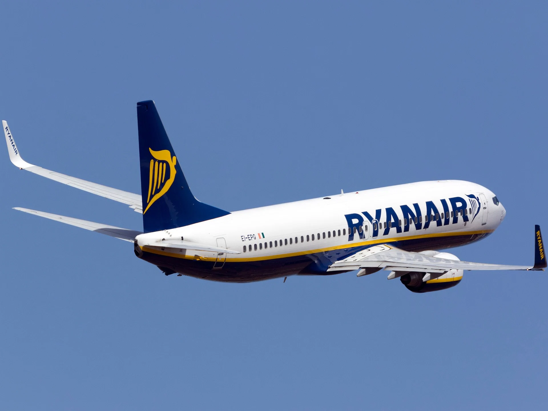 Ryanair ‘must compensate passengers’ after strike action