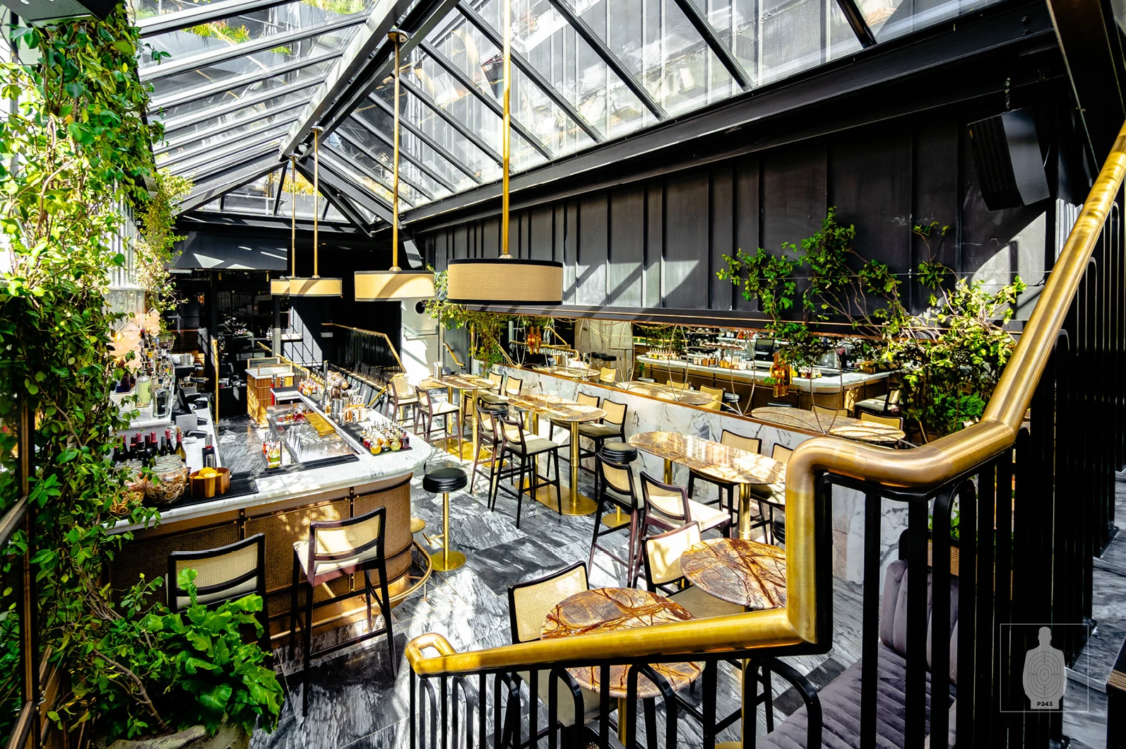 The Grayson celebrates the golden age of parties this New Years Eve