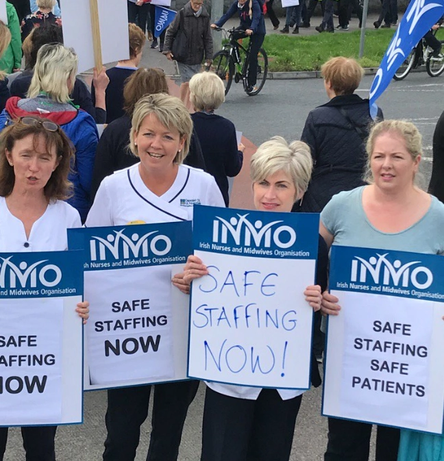 Irish nurses and midwives in Sydney supporting the strike!